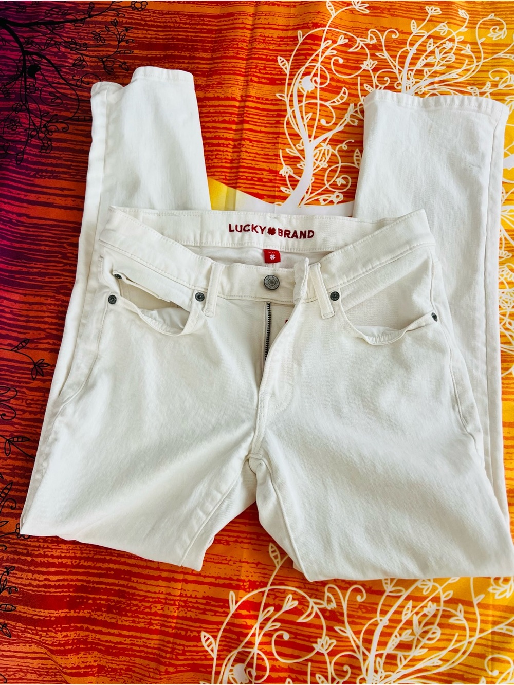 Lucky Brand Sweet Midrise Crops - Picture 3 of 6
